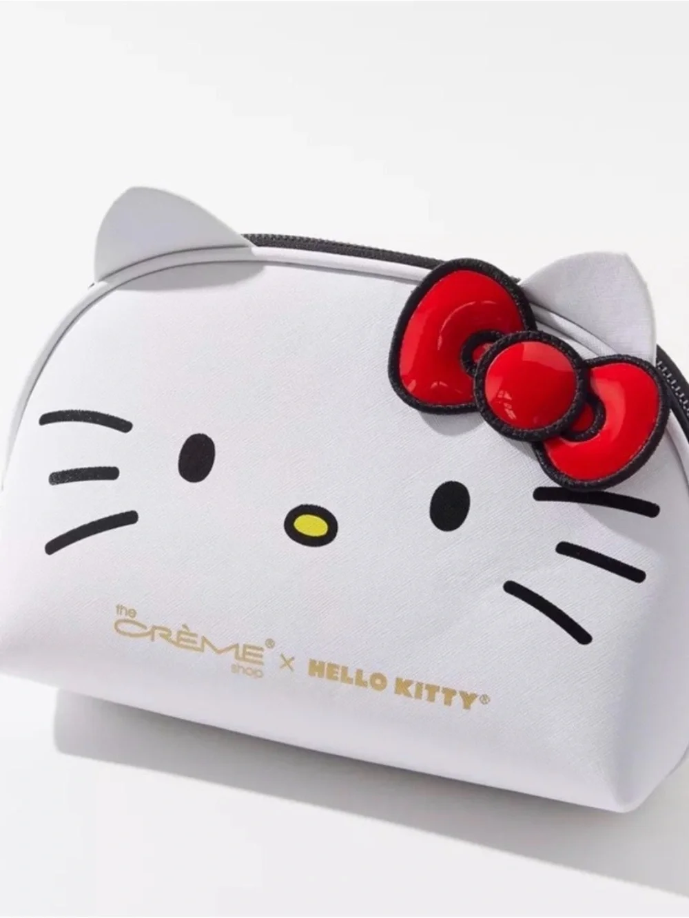 Hello Kitty x The crème shops cosmetic pouch